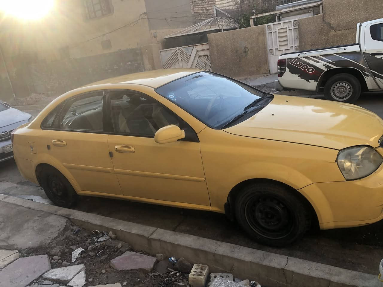 سلام عليكم 

للبيع اوبترا فورنزا٢٠٠٧ وارد  امريكي حادثها فقط جاملغ يمنة والباقي مكفول مكينة كير خير من الله تخم تاير كهربائيات كلها شغالة رقم ديالى انكليزي تحويل ثاني يوم مكانها بغداد شارع فلسطين السعر ٤٣ 

هيئة وغرمات كلها مصفرة 

*********** ابو علي
