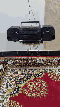 سلام عليكم مسجل راديو سوني للبيع دبل كاسيت شغال بلكامل بعده شركه يوجد توصيل واتساب ***********
