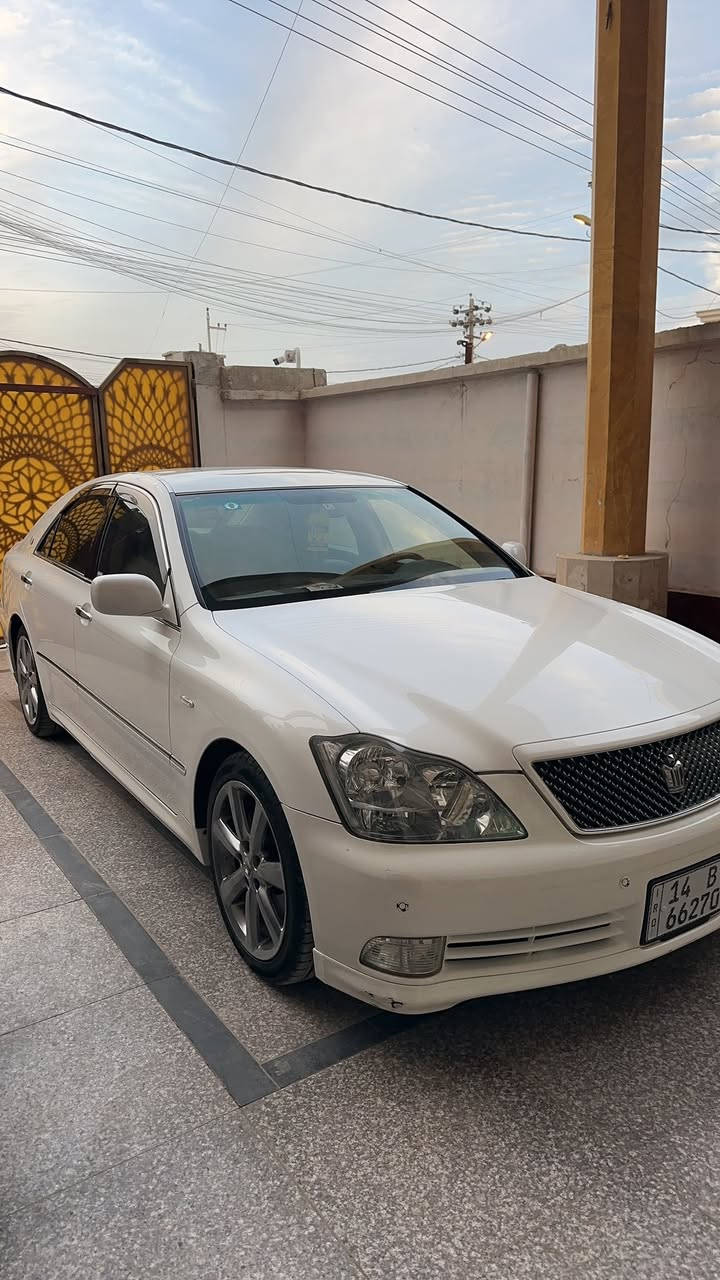 آلُـۜسـۨۚ(✋)ــِۖلُأمٌ ؏ـليۜـ(💜)ـكـۜم 
للبيع شاهينه كفاله عراق يابان 
حجريات كواتم بيه 
موديل 2004
رقم بصره تسجيل جديد مزاد دوله تحويل ثاني يوم
السعر 165وبيه مجال   
تدفا كشنات 
فول بطن ثلاجه + تبريد خلفي 
حساسات امامي خلفي 
برده خلفيه كهربائيه 
كامره خلفيه 
لايت دوار 5 قطع
ويل دنك 18
ترحيب 
خزن كشنات 
5 بصمات تشغيل + بيبان  
6 كير شاصي 182 مكينه 3000
خزن اقراص
كشنات كهربائيه 
شاشه 
جنجر + اواكس
سياره كلش جديده وحلوه
حداده جديده
تخم تاير 
مكفوله من الضربه والصبغ والتبديل والفتح والكص
مكان السياره البصره قضاء المدينه
السعر 165 $وبيه مجال
***********
***********
