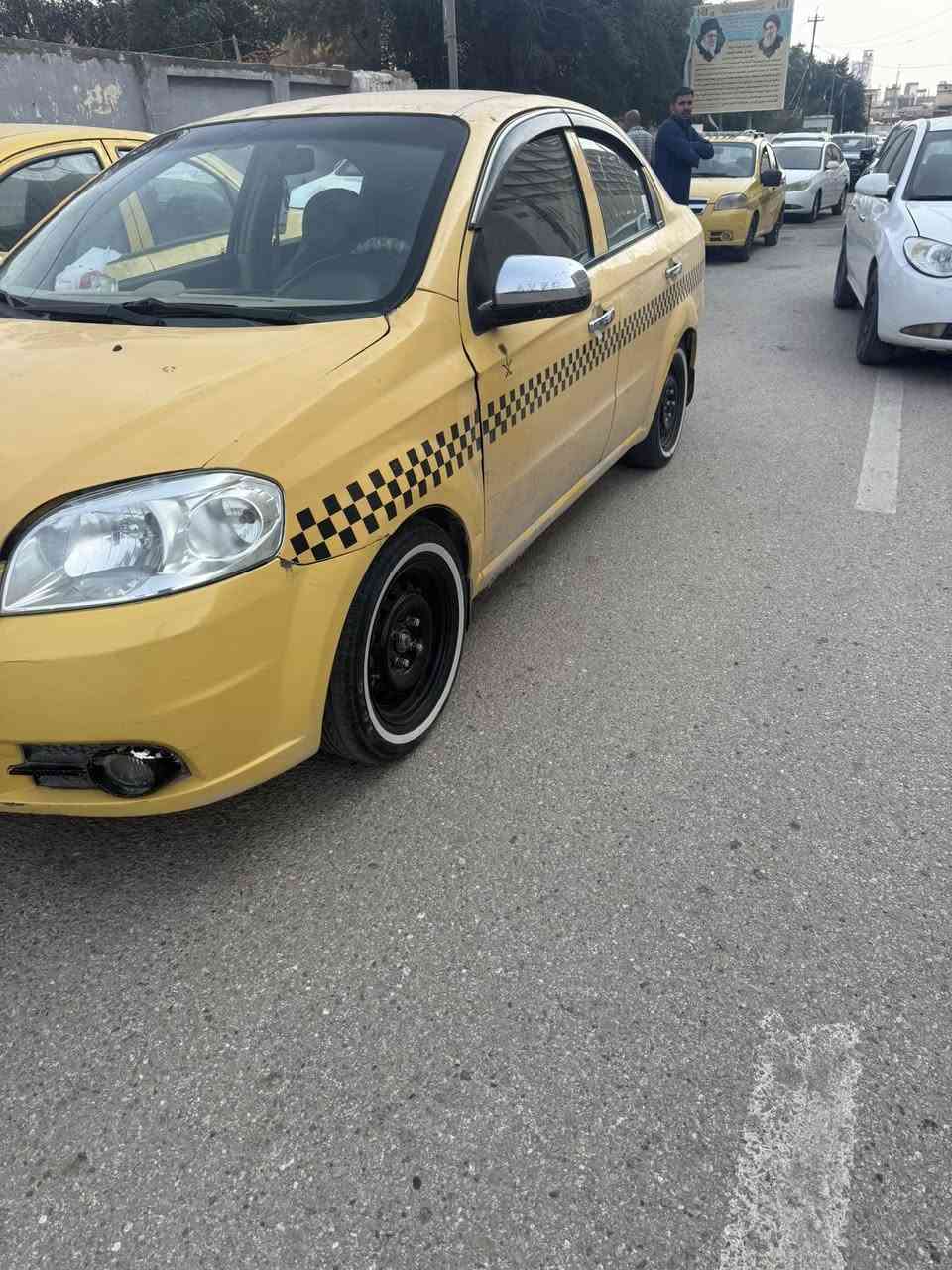 سلام عليكم بسبب الوعد الكاثبه أعيد نشر 
اافيو 2010صفره شركه عامه
بيها جاملغ امامي وبنيد فقط
مكينه1400 كير عادي
رقم نكليزي سنويه 2028
سياره بسمي 
شاشه تاب الأصلي 
تايرات خطه ارقه نوعيه بل سوك
ويل  حجم 14 
اخوان سياره مال جناي بياع شره تعذرني مابيع
مكاني نجف سعر سياره 53بيها مجال
مامتواجد عل نت

***********
