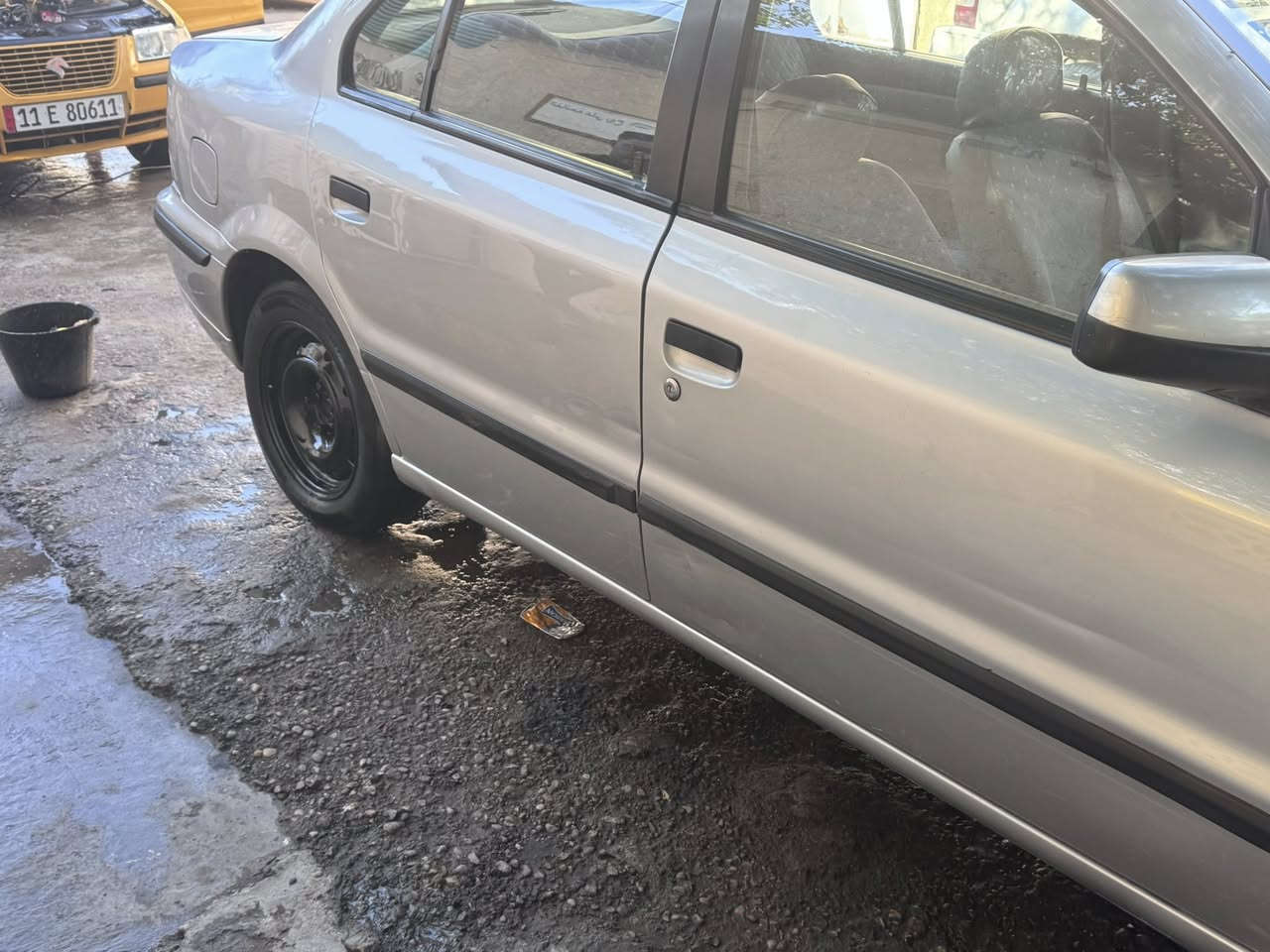 سلام عليكم سمند 2012 بيه صبغ بس  بنيد اثر جراد عندي صوره قبل صبغ مكفوله ضربه وصبغ مشط ستيرن ينضح دهن سياره على وضع شركه بسمي  مكاني الشعب سعر 50 بيه مجال بس شراي خابرني إذ ماعجبك سعر لا تعلق ***********
