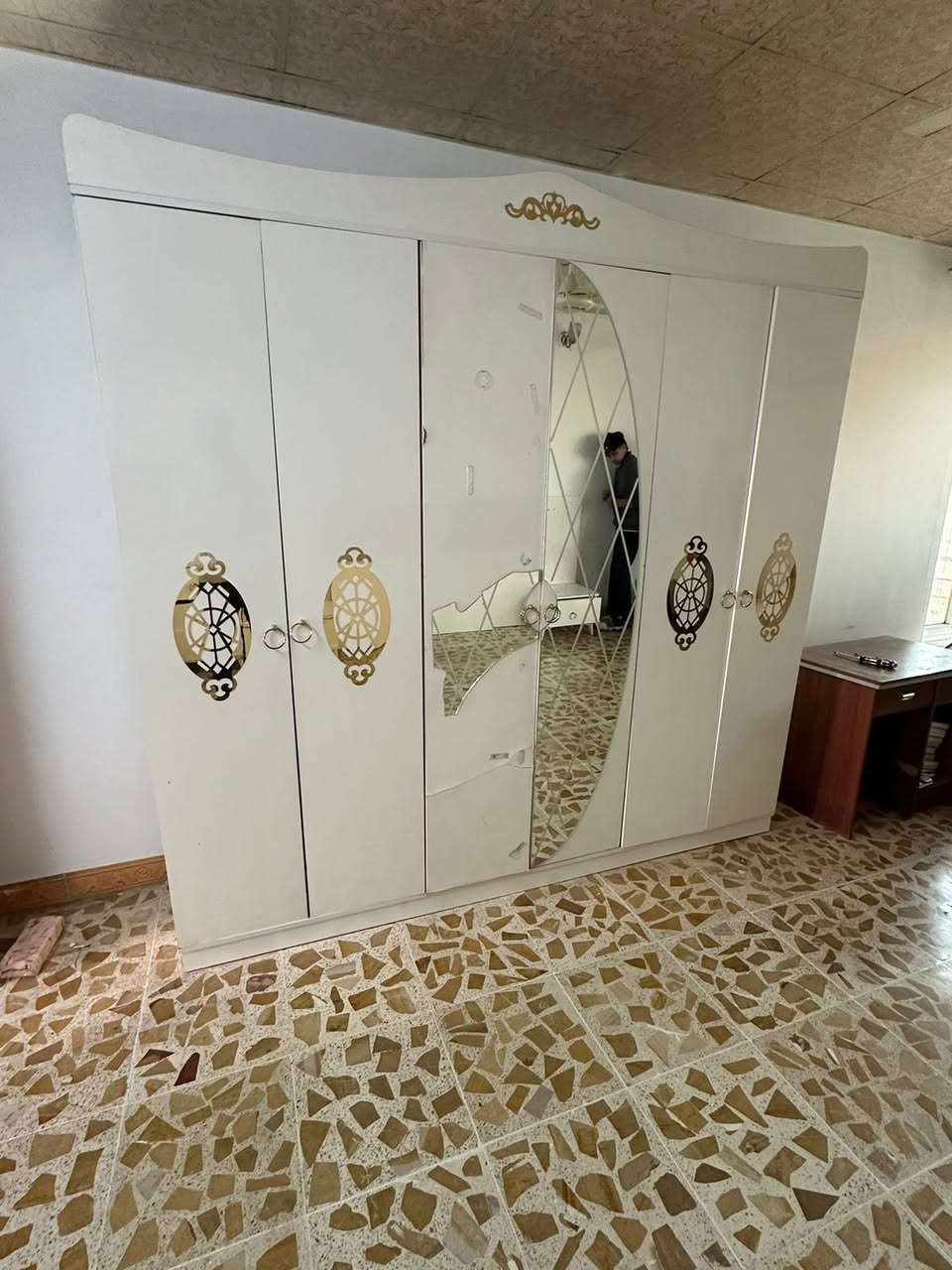 غرف نوم 🛌 😴 تركيا 🇹🇷 مفرد وجمله 
توصيل 🚚 متوفر كل غرفه وسعرها 
توصيل 🚚 بغداذ ونواحيها موصل ديالئ كركوك اربيل سليمانيه 
للتواصل والاستفسار تواصل واتس اب 
***********
