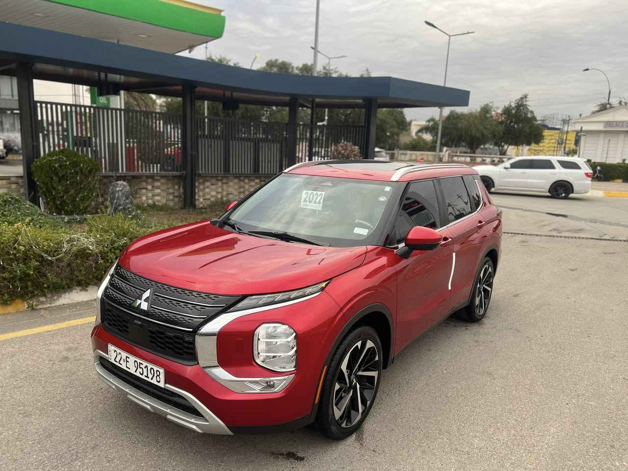 مسيبوشي اوتلاندر موديل 2022 سيارة كلش جديد
بي بابين صبغ كلير امريكى بدون دوخل بدون ايربك بدون شخط

سيارة بدون تعديل سيارة جديد جديد بدون اي نقص جاهز سيارة

حجم محرك 4 سلندر 2.5 

‎المواصفات SEL

‎فول فول فول موصفات 1-1

‎بصمة تشغيل

‎بصمة ابواب

‎المرايات شفط 

‎سقف بانوراما 

فور ويل 

Super ALL WHEEL CONTROL

‎كاميرات محيطية

سياره 7 راكب 

‎رادار امامي (تحديد مسار)

‎رادار جانبي (نقاط عمياء)

‎رادار خلفي (تحذير من الاصطدام)

‎تبريد قطعتين لمس

‎تحكم وضعيات القيادة...Drive Modes 

‎كشنات وجلد+تحكم كهربائي 

كشنات خزن 

صندق جك كهرباي

‎كشنات تدفئة

‎كشنات خلفي تدفئة 

‎شفتات + تحكمات استيرن

‎استيرن تدفئة

‎هاند بريك بصمة

‎اوتو هولد Auto Hold

‎مانع انزلاق+ABS

‎شاشة كبيرة لمس

‎حساسات خلفية،

‎منافذ AUX+USB

 سعر  (210)ورقه رقم موبيل ***********

مكان سيارة كركوك
