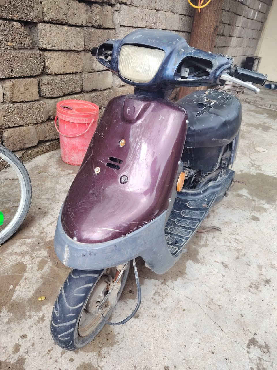 سلام عليكم ماطور متروك فقط فحم في فحم سعر خاص ***********
