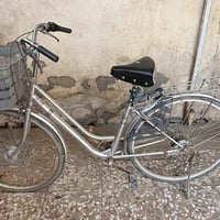 باسكل للبيع نضيف كلش للاستفسار خاص او الاتصال على الرقم ‭0778 261 2771