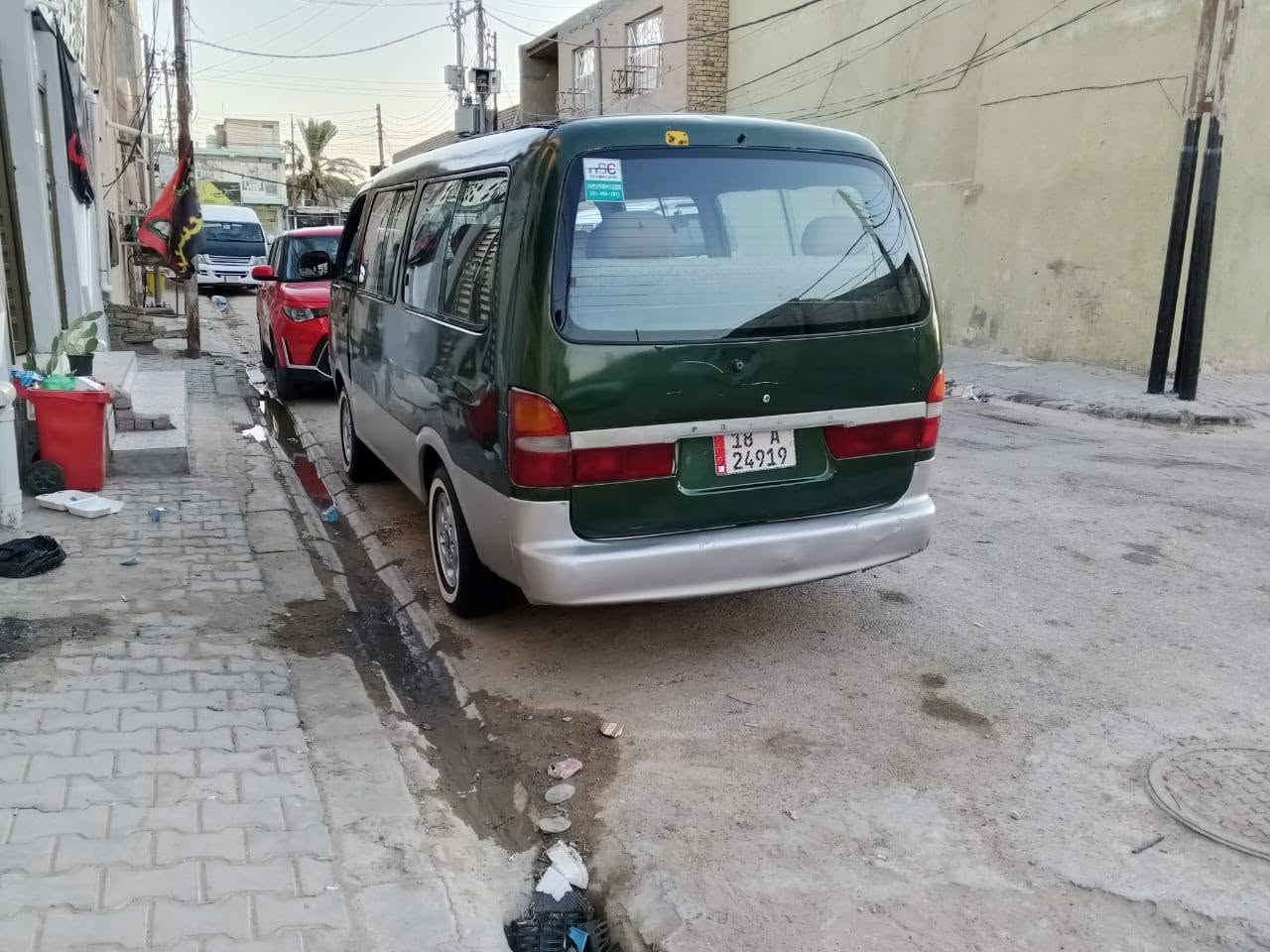 السلام عليكم سياره للبيع
موديل 2001 بسمي سنويه لل 31
مكينه 300سوبر تجفته جديدا كير والكسل نضيفات 
مصبوغا بدون ضربا 
مكاني نجف 
السعر 67ورقه لاستفسارتصل ***********
