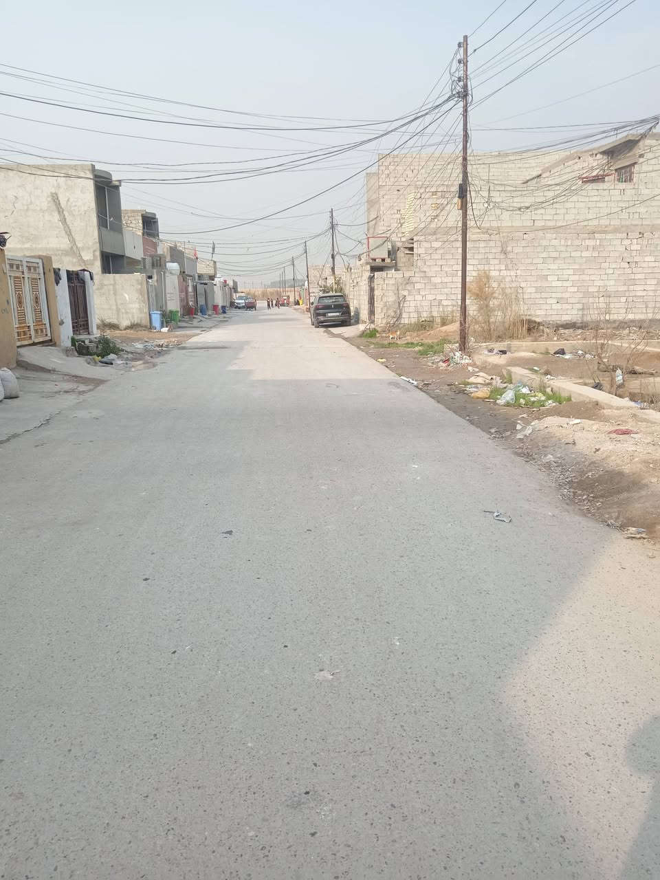 السلام عليكم..
قطعة أرض للبيع بسعر مناسب 150 متر الواجه 7ونص النزال 20 متر  شارع تبليط وكهرباء وماء واصل للقطعه منطقة الإصلاح.. ***********
