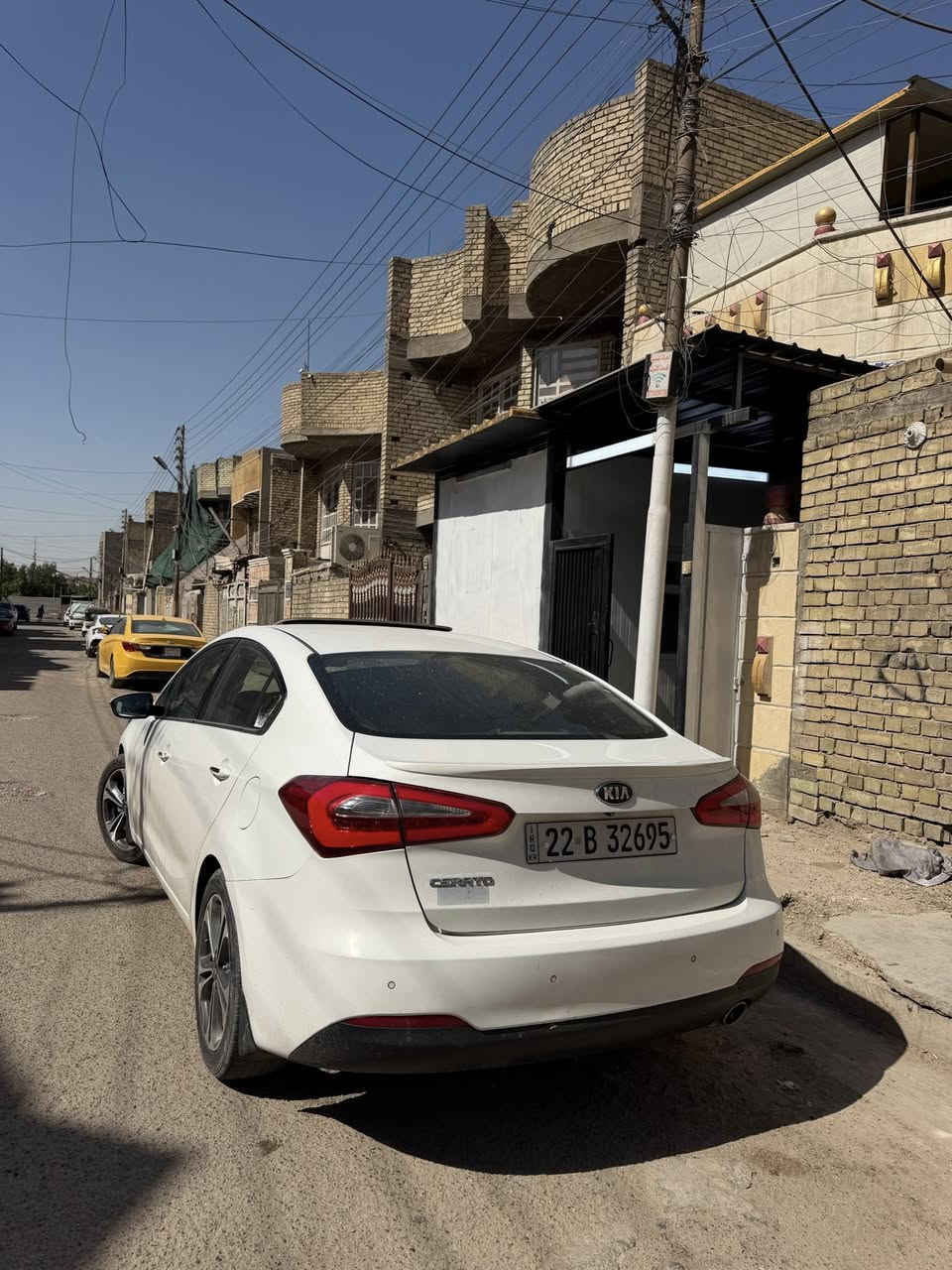 سلام عليكم سيراتو موديل 13شكل 14 خليجي سياره 1/1 مكينه 1600 دوش رقم اربيل جديد كل نقص مابيه تخم تاير وتبريد جديد
*نظام ترحيب عند لاقتراب
*بصمه تشغل بصمه ابواب بصمه صندوك
* كشن جلد+خزن ميموري+كهربائي+تدفه وتبريد
*فتحه سقف
*مرايه كهربائي شفط
*اشاير ب مري
*شفتات ستيرن
*شاشه+كامره
*حساس امامي+خلفي
*تبريد بيانو+قطعتين تبريد
*فول تحكم ستيرن جهتين
بعد بيه هواي موصفات سياره حلوه جديده 
بيه صبغ راسلني ادزلك صور سونار مكان سياره بغداد العبيدي 
سعر 95 وبيه مجال 
***********
