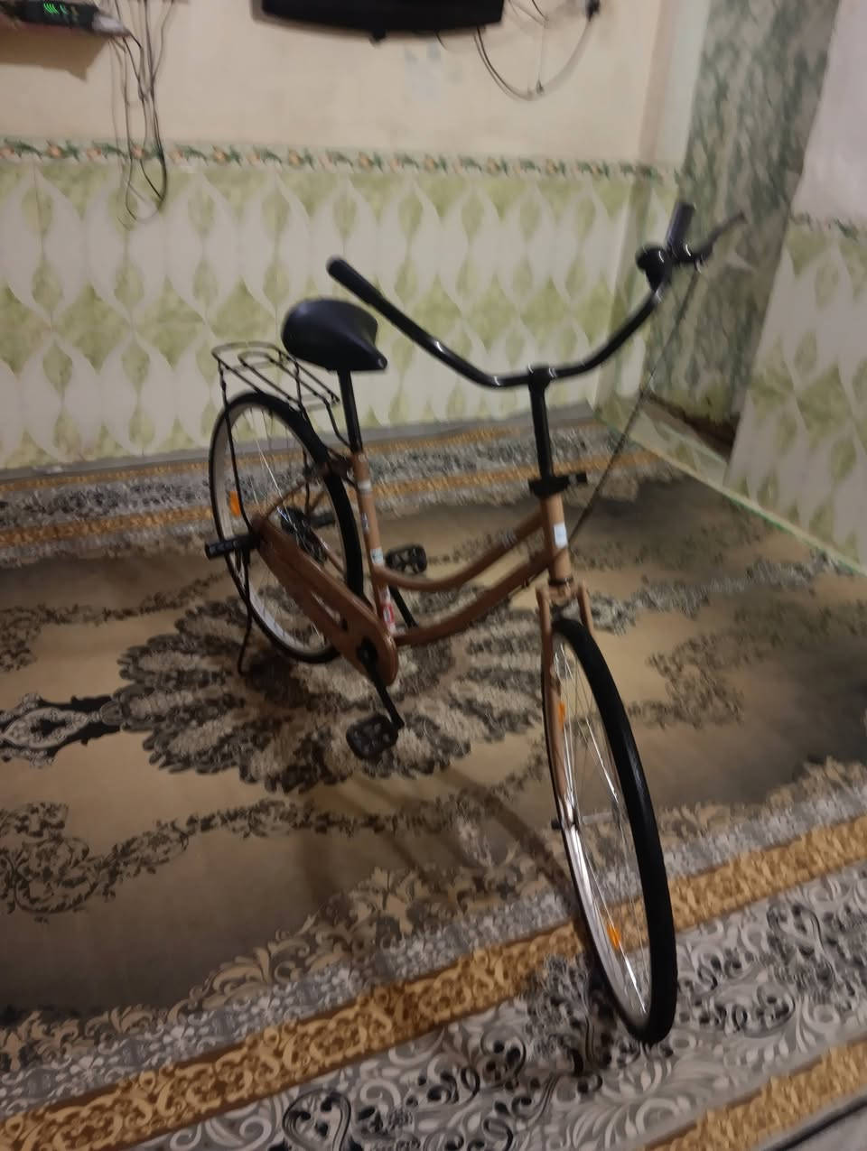 باسكل للبيع 
السعر 100
فول نضافه 
حجم 26
مبدل بي فقط خزينه
 بس ضربه ب صينيه مامبينه من شركه
المكان خلف ملعب النجف
شراي خاص


**إذا كنت صاحب هذا الإعلان وتريد حذفه لأي سبب، رجاءا أرسل رسالة إلى الدعم الفني**