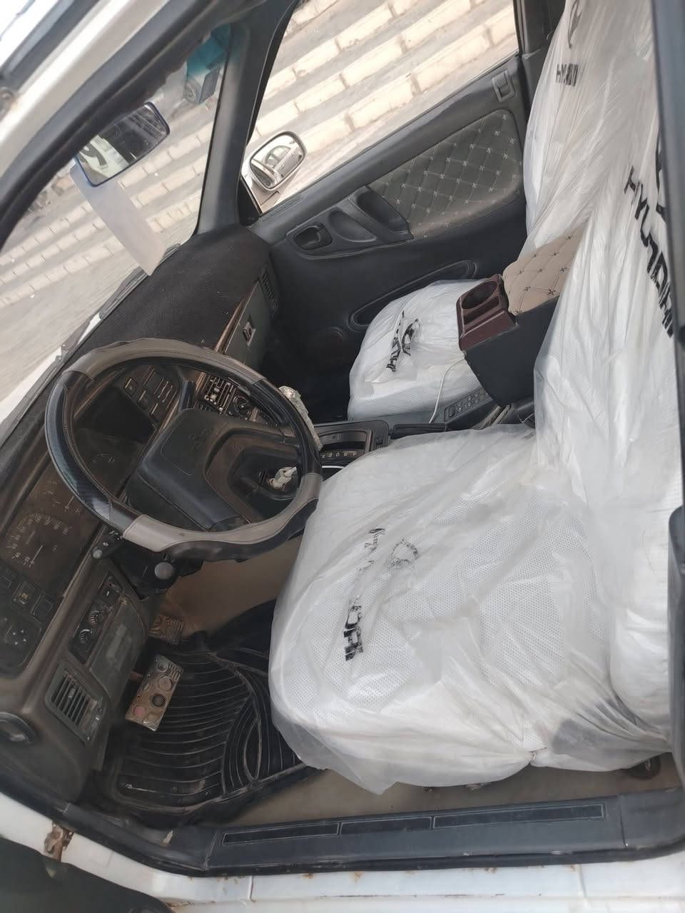 السلام عليكم برنس دايو لبيع موديل 1995رقم بغداد دولي محرك 2000مفتوح السياره جاهزه نقص تبريد فقط مكاني الانبار الكرمه ***********

