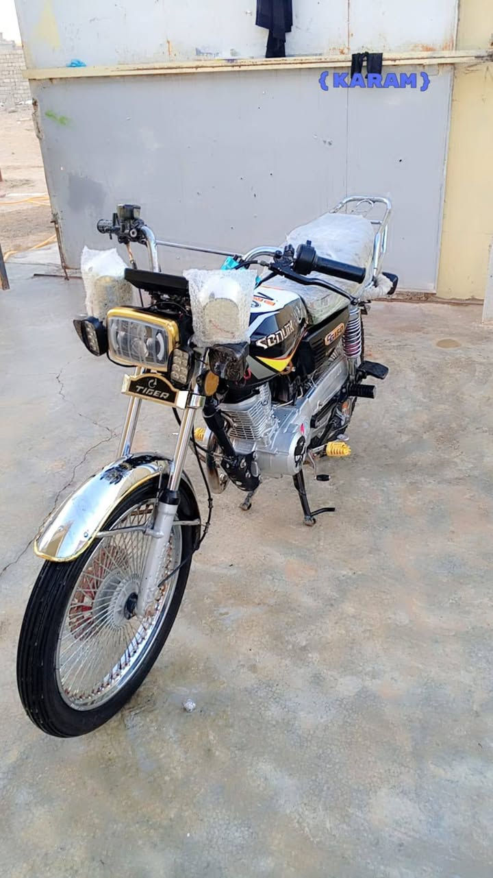 السلام عليكم من رخصة الادمن للمحترم تايكر للبيع اربعه كير الدراجه بدايت دخان  ماعرف بيها كايمه او لا تجي تفحص وسهله مكانها بيجي حي التاميم


**إذا كنت صاحب هذا الإعلان وتريد حذفه لأي سبب، رجاءا أرسل رسالة إلى الدعم الفني**