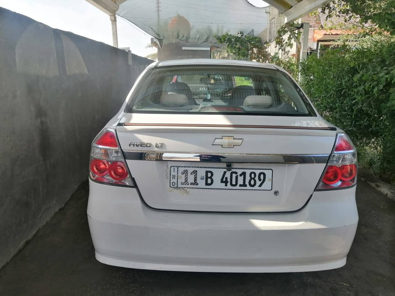 السلام عليكم عندي افيو خصوصي موديل 2010 ماشيه 130 الف سياره نضيفه وحلوه ماتعبانه كير محرك خير من الله سياره مالتي اروح بيها لشغلي وارجع يعني مامتعوبه واردها امريكي رقمها بابل مكان السياره بغداد شعندك تفاصيل استفسار خابرني *********** سعرها 68 وبيها مجال ان شاءالله .
