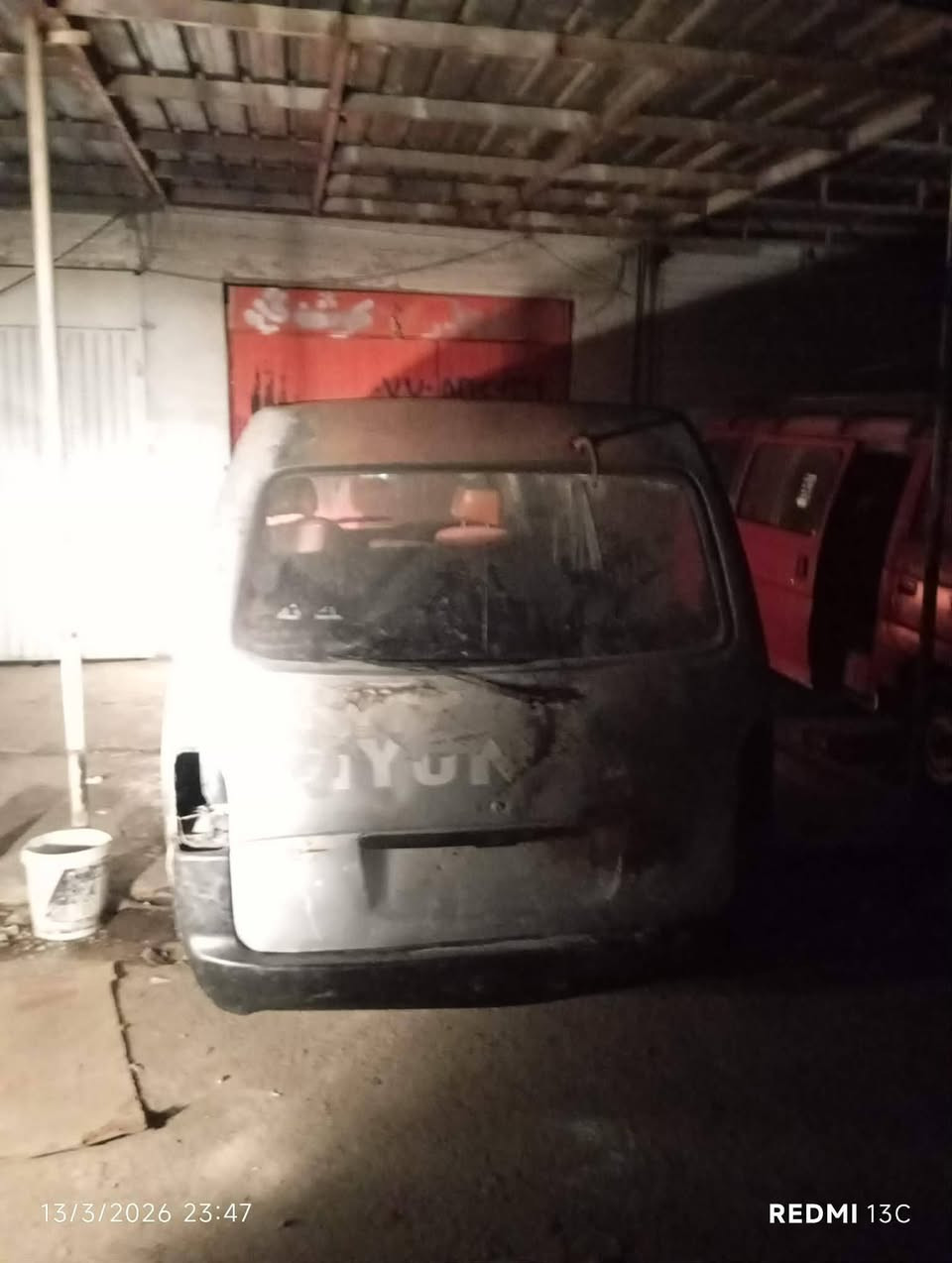 سڵاوهاوڕێیان ئەم بەچکەمانە هەیە مۆدێلی 95ڕەقەمی بەغدایە بەشەرتی وەکالە ڕزیوی نییە تەنها بۆیاخێکی گەرەکە مەکینەی ئۆنجی کۆنەکانە مەکینەی بەشەرت  نرخی 25گڵاومەعامەلەیەکی کەم  ژمارە***********
