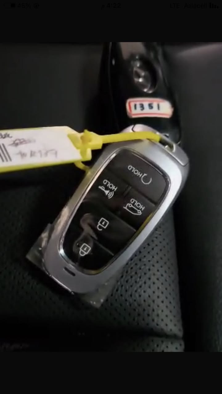 السلام عليكم ستاريا للبيع موديل 2024 دخول جديد للعراق 2026/2/22
رقم بصرة ب اسمي كفالة عامة من الصبغ والضربة والتبديل المواصفات رادار امامي حساسات لايت زنون بلاد لد امامي  ماعدى البيبان مو كهرباء ولا فتحات قفل سرعة ( 11 راكب ) ماشية 47 الف وارد كوري المكينة 4 سلندر كاز تيربو دبلو 
السعر 3 دفاتر و 10  
للاستفسار الاتصال على الرقم ***********
