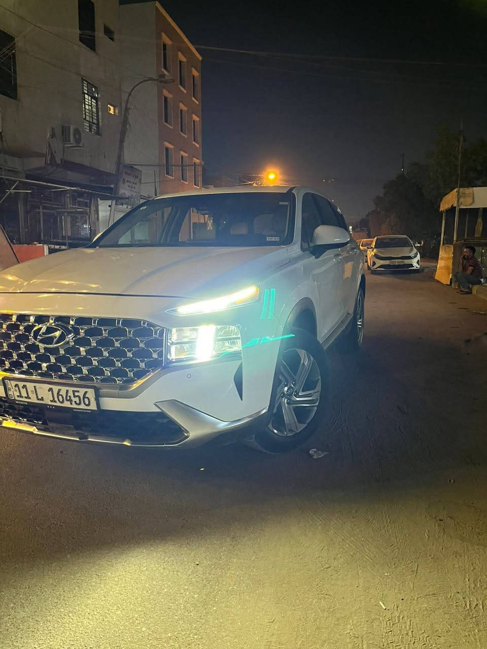 سلام عليكم من رخصت امين الكرواب سنتافية البيع موديل 23شهر12واردامريكي حادثه جاملغ اليسر امامي وبدل بلادي نفس الوان سيارة اخت جديدة عنوان بغداد ستفسار على رقم ***********سعر 240بيهة مجال
