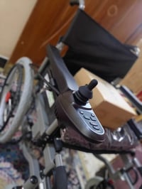 جديد غير مستخدم ٤٠٠الف ٠٧٨٠٨٨٩٨٩٩٢وات ساب