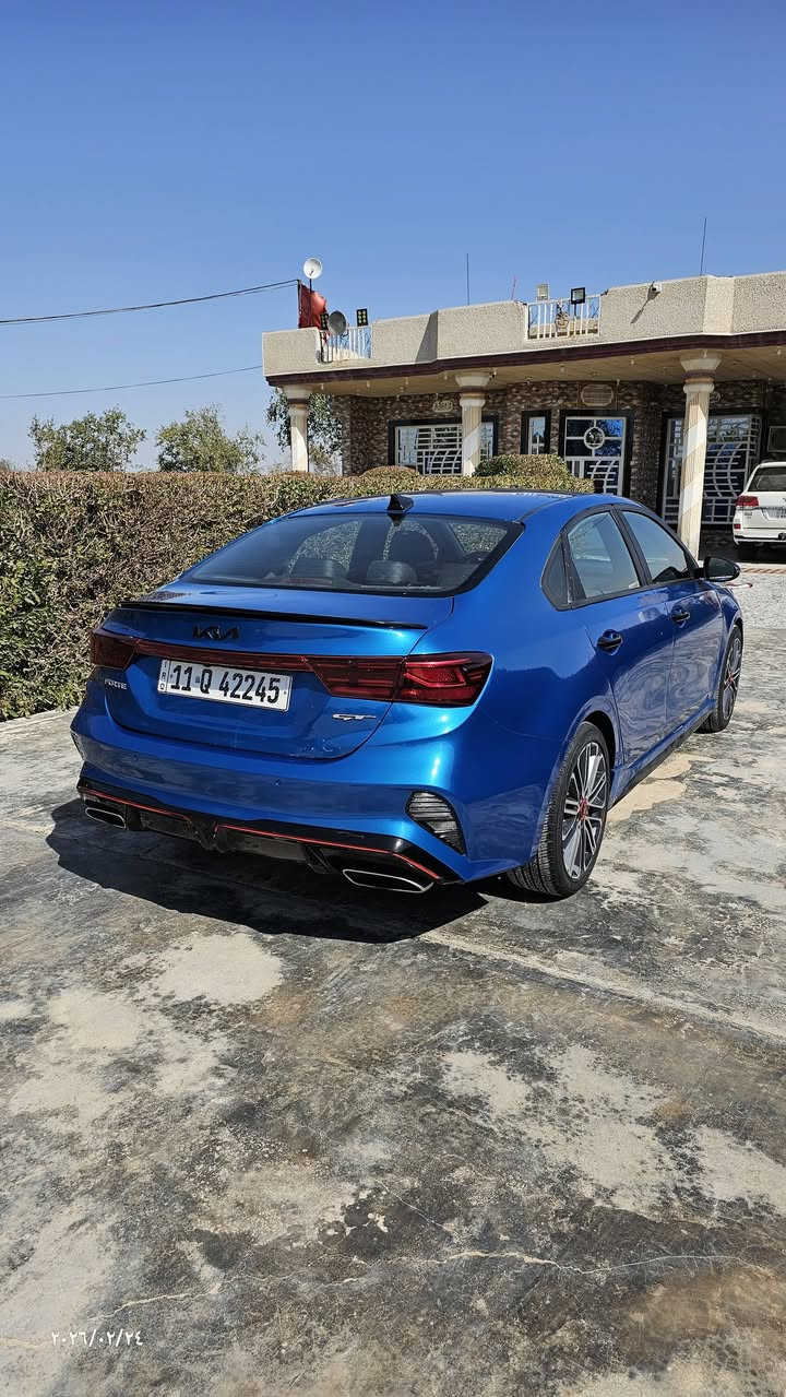 يا الله 
للبيع كيا فورتي 2022 (GT) فول مواصفات وارد امريكي رقم بغداد معوقين ضرر صبغ باب و جاملق خلفيات و اشويه بارد بل بنيد مكينه و كير كهربائيات مكفولات سياره جاهزه للخير مابيهه اي نقص عنوان بغداد الامين السعر(138$) و بيهه مجال الشراي يتصل (***********)
