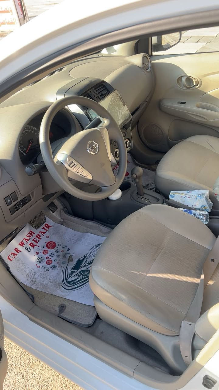 سلام عليكم للبيع نيسان صني هندي موديل ٢٤ استفسار اكثر اتصل على الرقم ***********
