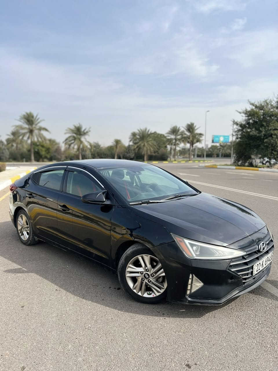 السلام عليكم
هونداي النترا 2020 وارد أمريكي 

صور الحادث مرفقة رقم شاصي  

حادث بنيد و صبغت ربع الباب اثر شخط 

رقم اربيل الجديد تحويل مضمون وكالة او سنوية 

المواصفات: شاشة كبيرة - كامرة دوارة - فول تحكم ستيرن 

رادار جانبي  وا مامي - ويل كب - محرك 2000 دوش - مانع انزلاق

بلوجكتر - ماشية 107mi الف ميل - USB - ABS 

مكينة كير مكفولات لاتنقيص ولا تبخير 

المكان بغداد حي الجهاد 

للتواصل والاستفسار:***********
اخوان اتصال فقط ع رقم مكلف للنشر
