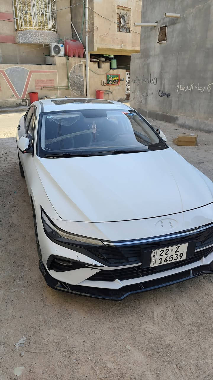 النتره 25للبيع
مبدل دعاميه وبنيد 
مثل ما موضح بصوره طخه بالجاملغ 
ماشيه 28الف 
فول مواصفات 
سعر 135 وبيها مجال بسيط حك جيه 
***********
مكاني البصره ابي الخصيب طريق صحراء
