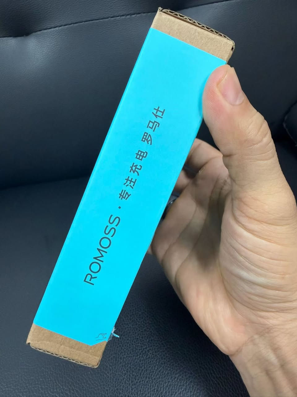 22.5W 10,000mAh ROMOSS Power Bank!
2 Outputs / 2 Inputs / 2 Built-in Cables
Limited Qty left in Stock!

#cnwlinks #cnwlink #stock #powerbank #romosspowerbank #10000mahpowerbank #superfastpowerbank


**إذا كنت صاحب هذا الإعلان وتريد حذفه لأي سبب، رجاءا أرسل رسالة إلى الدعم الفني**