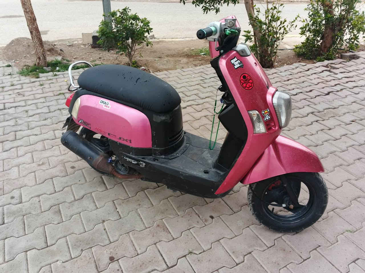 بوليس كامله مكمله كهربائيات كله شغاله نكره سلف بس نقص باتري هندر واحد تشتغل سعرها ٤٥٠ وبيها مجال مكاني ديالى شهربان ***********
