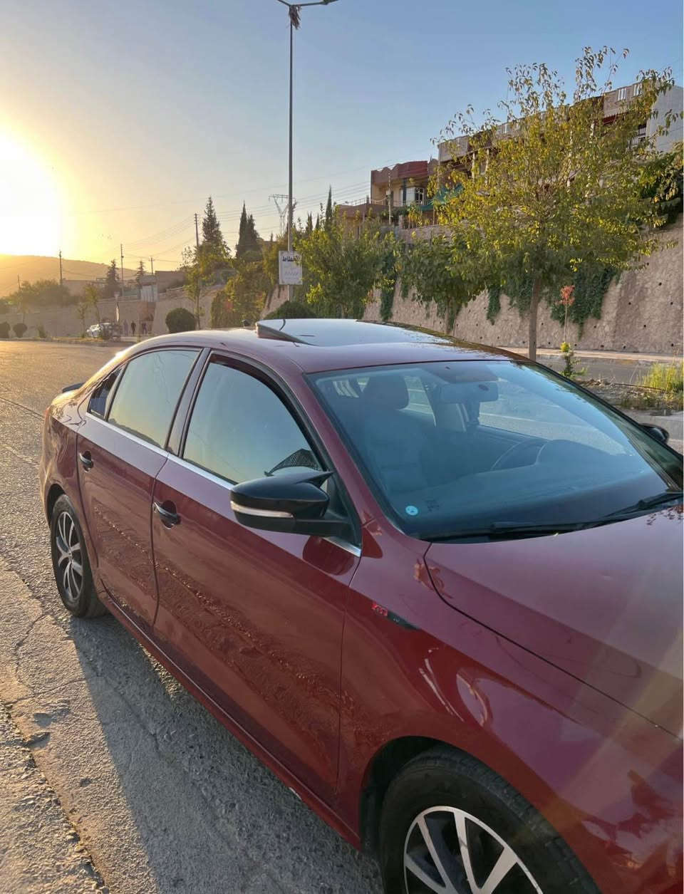 Jetta 2017 SE جيتا ٢٠١٧ 

جیتە ٢٠١٧ مەکینە ١٤ی تۆڕبۆ مواسەفات SE پێش کەپسە ئێرباگ بەس شانی تەقیوە بەناوی خۆمە سەنەوی نوێیە تا ٢٠٢٩   

ڕقم شاسی
3VWDB7AJOHM201401

ژمارەی تەلەفۆنم 
0776 698 0908
واتس ئاپ و ڤایبەریشم لەسەر ئەم ژمارەیە شقلاوة, أربيل
