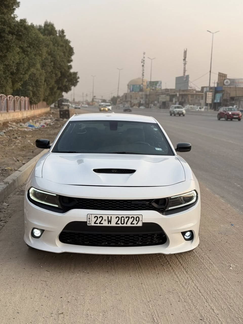 🤍دوج جارجر (GT)الاصدار الأخير🤍
الموديل 2023 اصل 
اللون ابيض 🤍
المسافة المقطوعة 18 mi فقط وضع الوكالة 
حجم المحرك (3600)
حادث السيارة فقط بنيد تبديل 
مواصفات السيارة (GT) بلاك ادشن 
كامرة خلفية دوارة HD
لايتات زنون وكالة 
تشغيل عن بعد 
كشنات حضن مع تحكم كهرباء 
حساس خلفي 
بلوجكترات زنون لد امامي 
شاشة كبيرة مع نضام GPS
مري جانبية هيتر مع عاكس الضوء
نضام USB كامل 
تبريد قطعتين 
بصمة ابواب 
مكاني حله شارع 60 
الاستفار الاتصل ***********
السعر (خاص)
