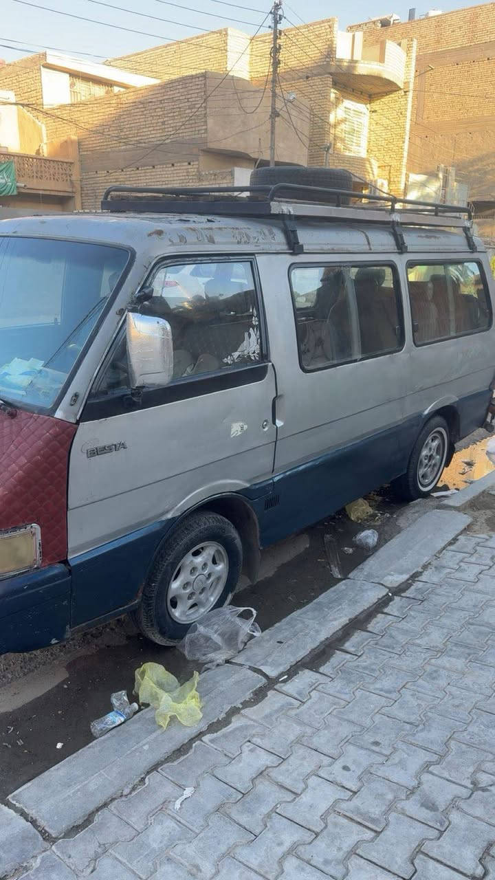 السلام عليكم
بستا 94 بغداد  سنويه ل 27  مكان سياره كربلاء حي العامل 
‏‪***********‬‏
