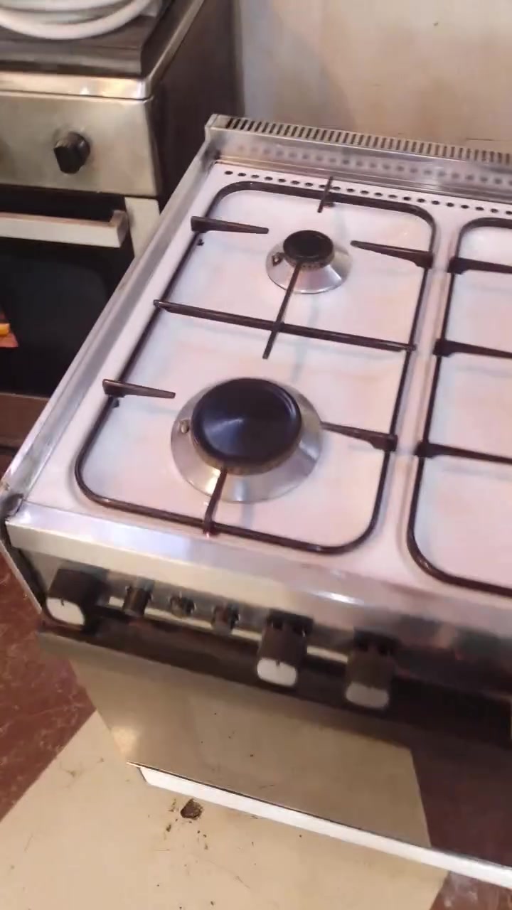 طباخ عشتار للبيع قضيب جدا رقم الهاتف ***********
