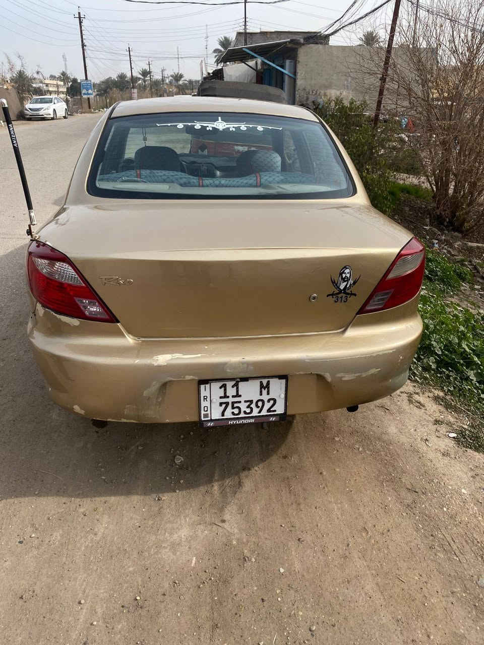 السلام عليكم كيه ريو موديل 2000
رقم بغداد سياره حلوه وجاهزا مصبوغه حزام جماليه 

كير عادي سياره جاهزا تبريد شغال مكان السياره بغداد 
السعر 42وبيه مجال 
الستفسار ***********
