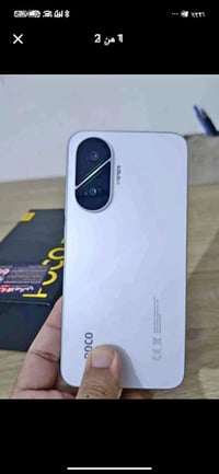 بوكو F7 • ٢٥٦ • بطارية ١٠٠