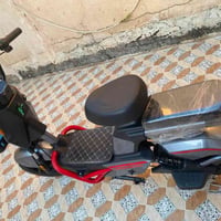 شباب دراجه شحن للبيع صارلي شهر من اخذته نضيفه كلش كلشي بيها شغال السعر...