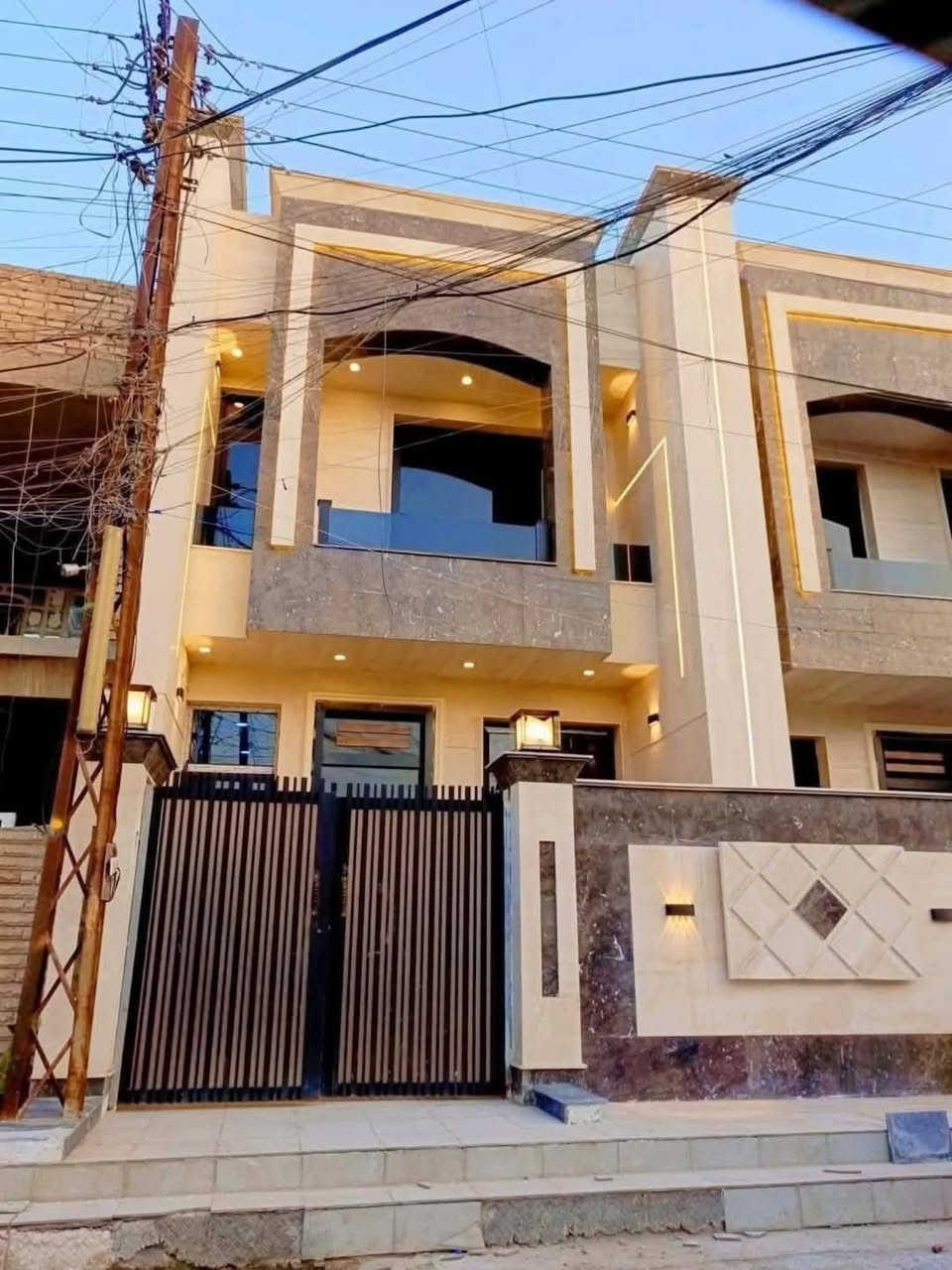 تم تسليم الدار في بعقوبة
بسم الله الرحمن الرحيم 
(المصداقية شعارنا ورضاكم هدفنا)
يعلن المهندس معتز الهيبي عن بناء دار احلامك 
بل نقد وبل تقسيط بتسديد شهري وعلى شكل دفعات حسب رغبتك 
بناء كافة الدور السكنية والمحال التجارية
في ديالى والمناطق المحيطة بها بأشراف هندسي وكوادر ذو كفائة عالية بكافة درجات البناء وحسب طلب الزبون 
لدى مكتب عين الشمس الهندسي 
(نضع خبرتنا بين ايديكم) للاستفسار اكثر 
يرجا زيارتنا الى موقع الشركة القائم في بعقوبة تقاطع القدس او مراسلتنا على الواتساب او الاتصال بل ارقام التالية
‭0775 861 0189
