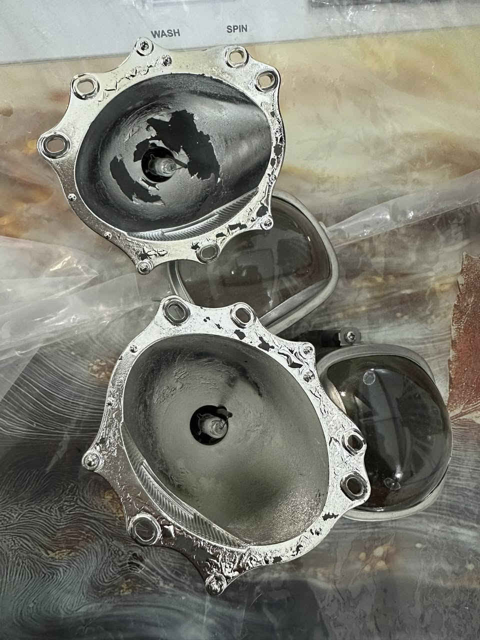 للبيع قاعدة و عدسات بلادية وكلوبات بلادية فليبس وفلتر مال سنتافيا بسعر ٢٥ الف 
مكاني دورة قرب فلكة ابو دتشير


**إذا كنت صاحب هذا الإعلان وتريد حذفه لأي سبب، رجاءا أرسل رسالة إلى الدعم الفني**