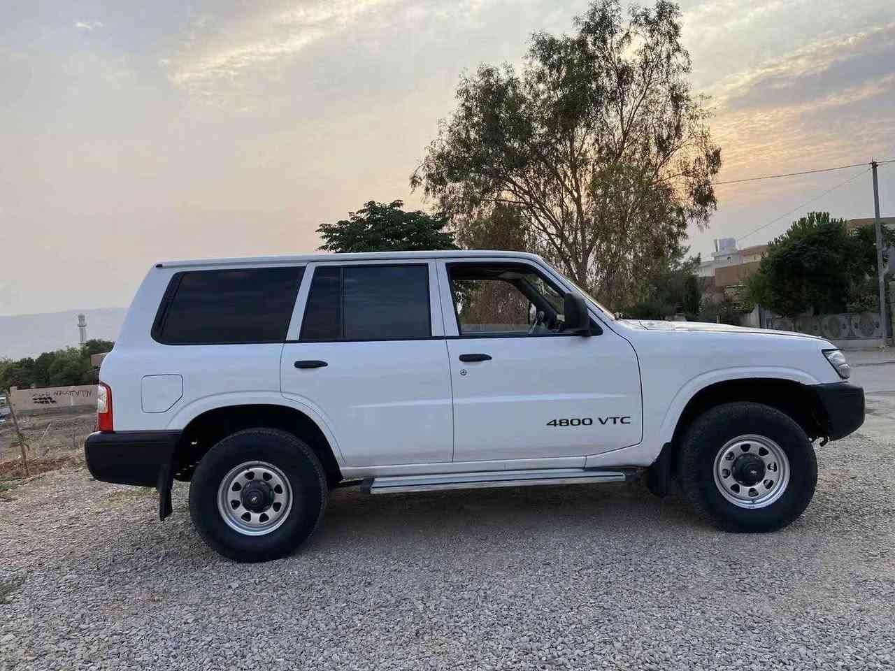 پاتڕۆڵ ٢٠٠٢ محەسەن  ناو سپى
 ئا رمى سليمانى 
گێڕو مه كينه و ئه كسل و شانسى و له وى به شه رت 
سۆنەرم داناوە 
شوێن سلێمانی 
سعری ٩٨$ معامەلە

*********** السليمانية, العراق
