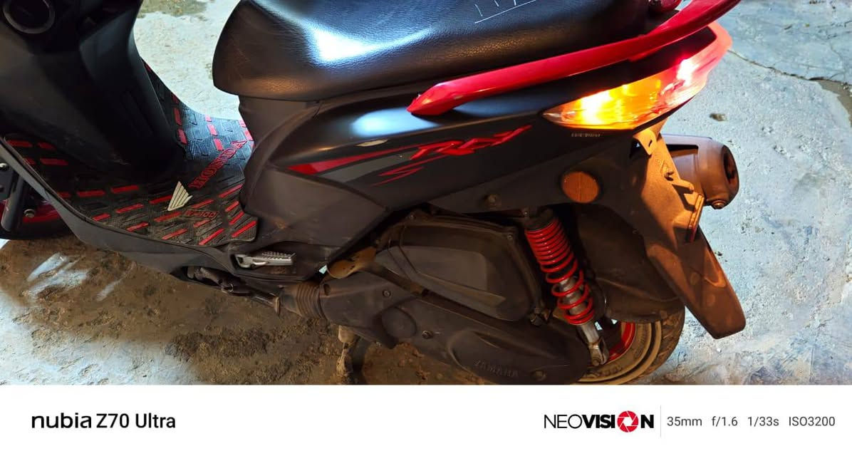 السلام عليكم دراجه جي تي ار ياباني للبيع التفاصيل بل فيديو السعر 1500وبيهه مجال لشراي اليريد يتصل ***********
