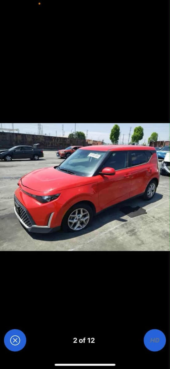 2023LX
بدون دواخل السعر 150$ وبيها مجال 
مكان بابل 
***********
