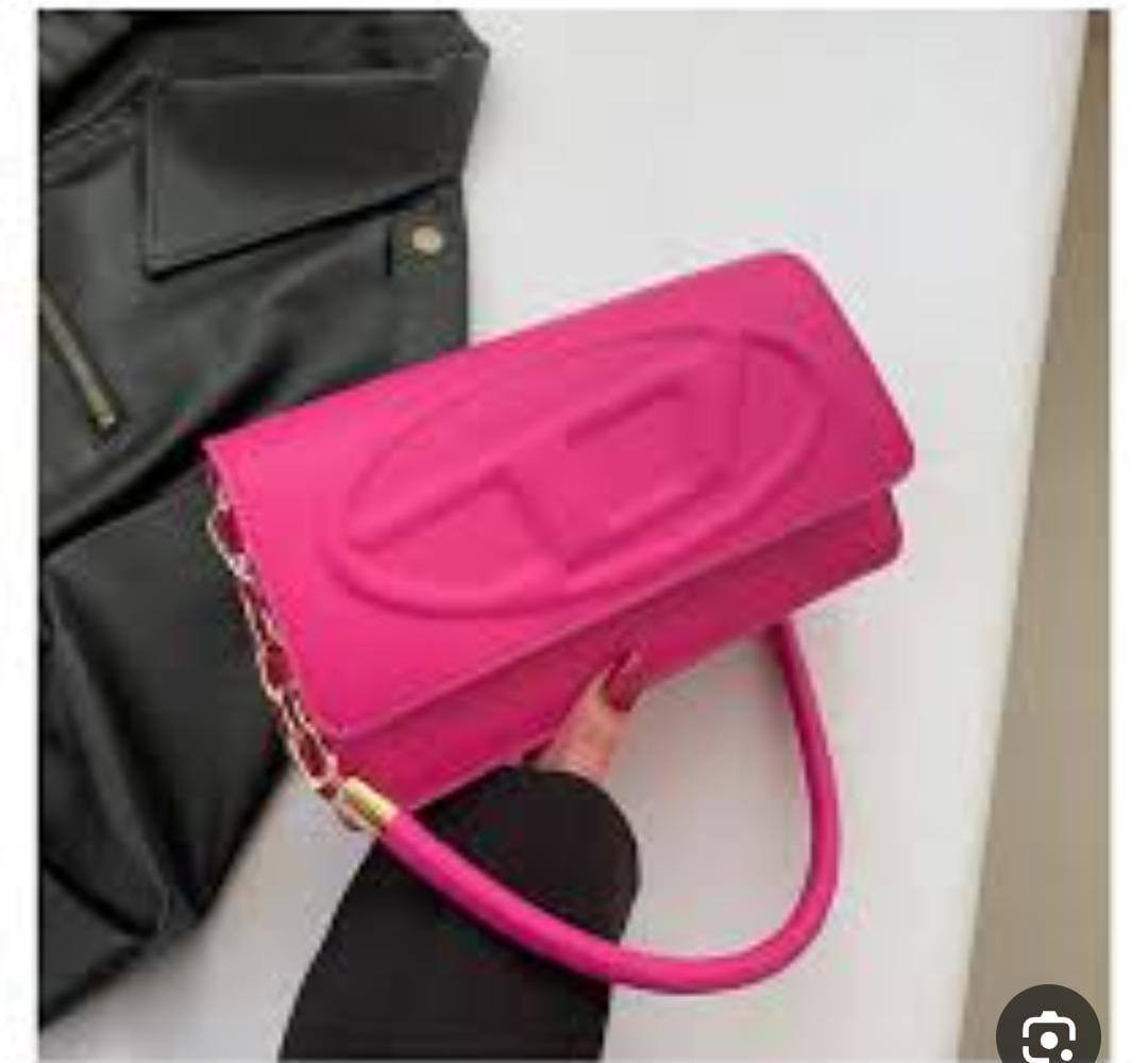 سعر القطعه ٥ 
اخر قطعتين توصيل متوفر


**إذا كنت صاحب هذا الإعلان وتريد حذفه لأي سبب، رجاءا أرسل رسالة إلى الدعم الفني**