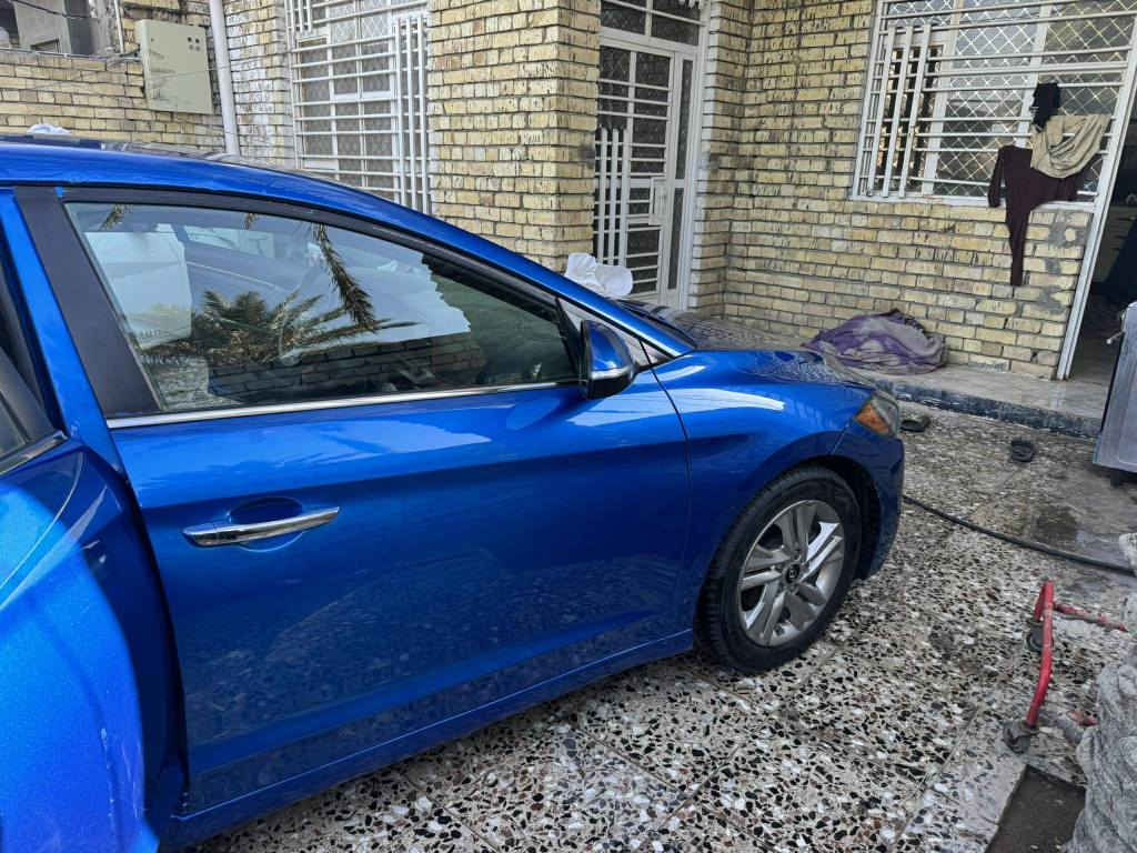 النترا رقم بغداد مشروع وطني 117 وبيها مجال سنويه لل 31 بيها بابين مبدل شويه بل جاملغ لمامي سياره نضيفه محرك 20 دوش المرغوب كير ال مرغوب سياره فول مواصفات بس بدون فتحه بصمه رادار جانبي باب بصمه مكان كركوك *********** موديل 17 كركوك, العراق
