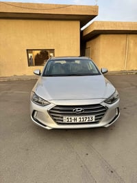 من رخصة الادمن  هونداي ألنترا للبيع 2017  محرك 2000 دوش  رقم دولي بغدا...