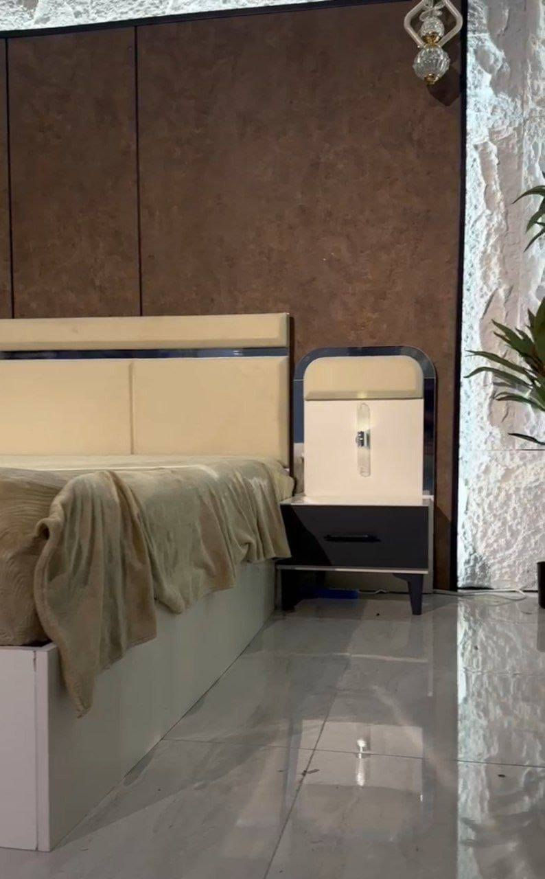 ✨ تم وصول موديل جيهان ✨
🛏️ يتكون من 5 قطع
🛋️ سرير مخزن
💡 إضاءة بالكومديات
🎨 تقاطيع مختلفة
💄 ميز تواليت مميز
💰 السعر: 850 ألف مع التوصيل مجاناً + الشد
🏢 تصعيد كل طابق: 10 ألف
📌 ملاحظة: الشد مرفق مع التوصيل


**إذا كنت صاحب هذا الإعلان وتريد حذفه لأي سبب، رجاءا أرسل رسالة إلى الدعم الفني**