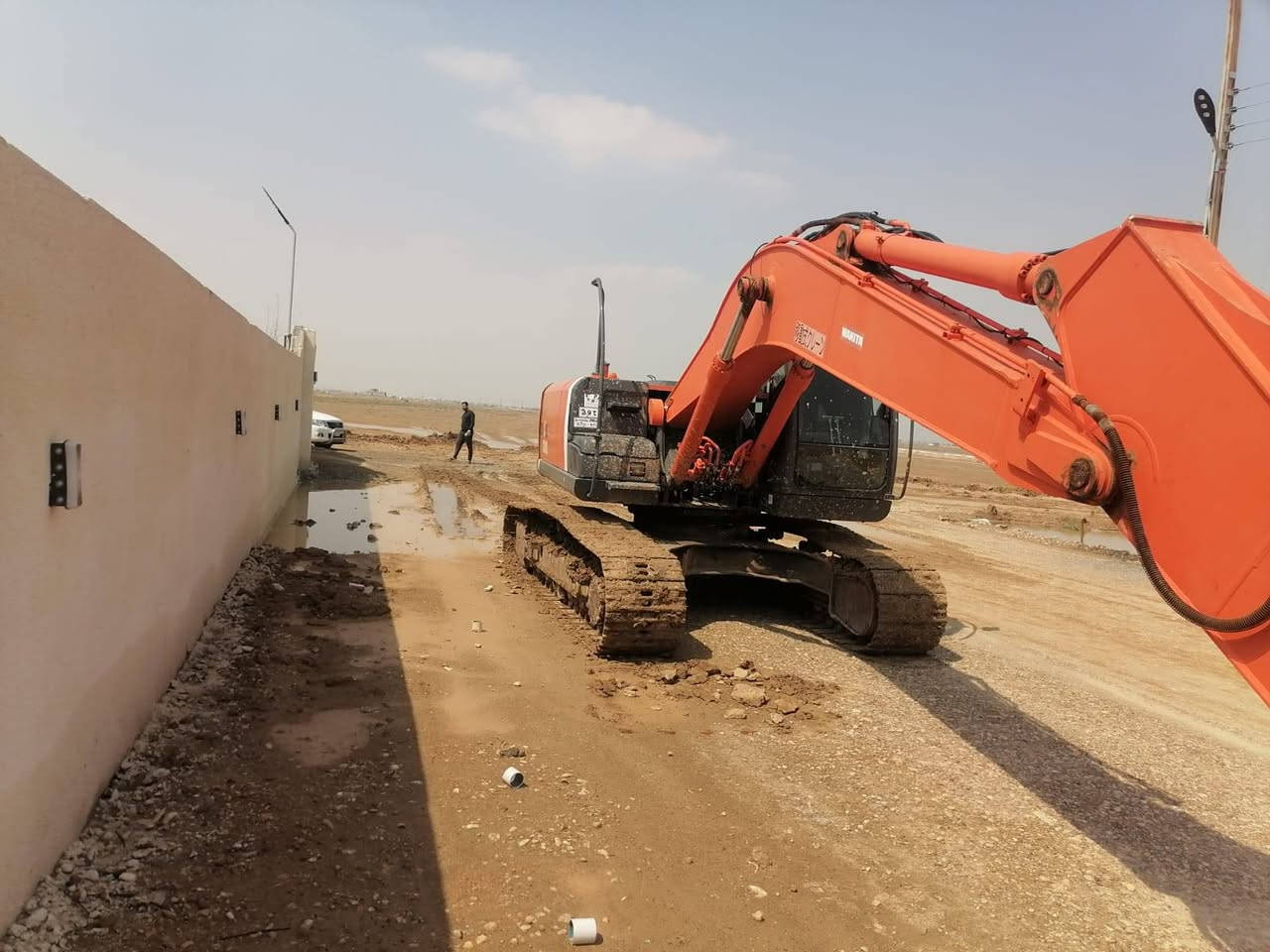 للبيع مكينه ٤ سندر موديل ٢٠١٤رقم واصط 
مكان ديالى كنعان للستفسار
‏‪***********‬‏
