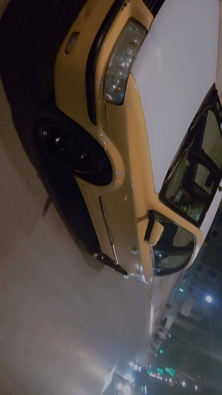 سياره لبيع سمند \
مكينه كير مكفولات\ 
  حداديه جديده\
 رقم بغداد سنويه لل 28\
 مداور ثاني يوم مكفوله\
 من ضربه وصبغ\ سعر 35 وبيه مجال/   {***********}
