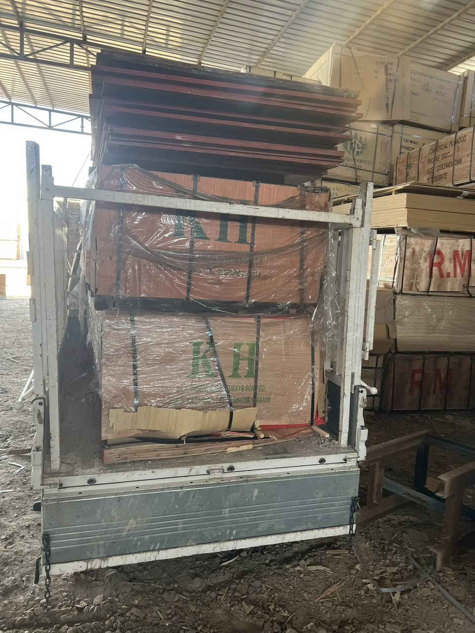 عندك نقل اثاث☑️☑️ وحاير بي تدلل هسه صار كلشي سهل ويانه ويه نقليات حسوني العكيلي صار كلشي سهل بس اتصل والباقي علينه

📞  ((***********‏)) موجود واتساب

‏#لنقل الاثاث العام
 
   زبائننا الكرام

لاتفكر نحن في خدمتكم اتصلوا علينه  

لنقل الاثاث العام  وتحويلات لبيوت لا بيت اخر             🏣
