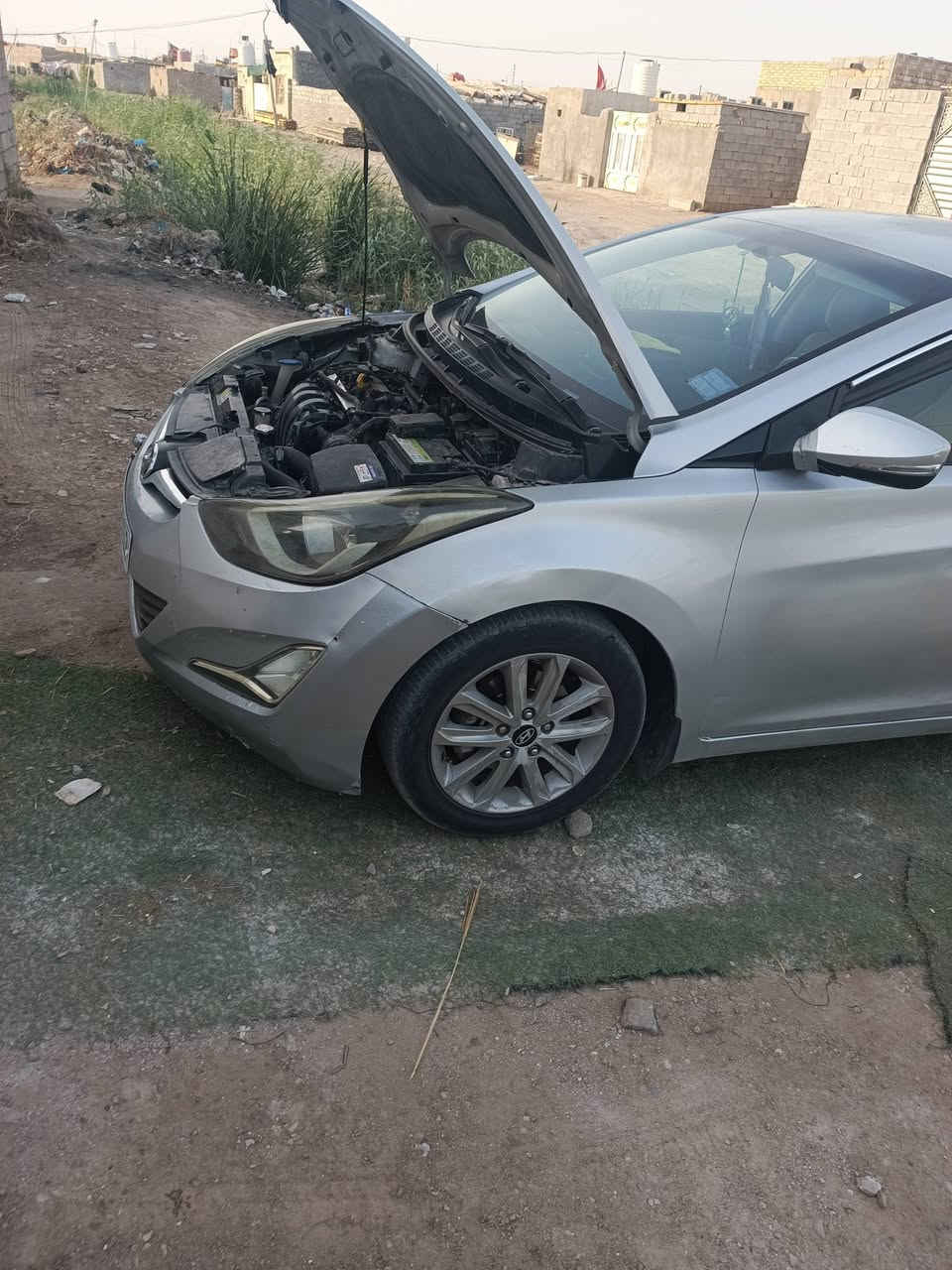 النتره موديل 16خليجي
بسمي مكينه كير حداديه جدد 

تبريد قطعتين ثلج بيها مكانات 

صبغ اثر جراد وبيها جاملغ تبديل 

مكان ناصريه مركز 100وبيها مجال 

***********
