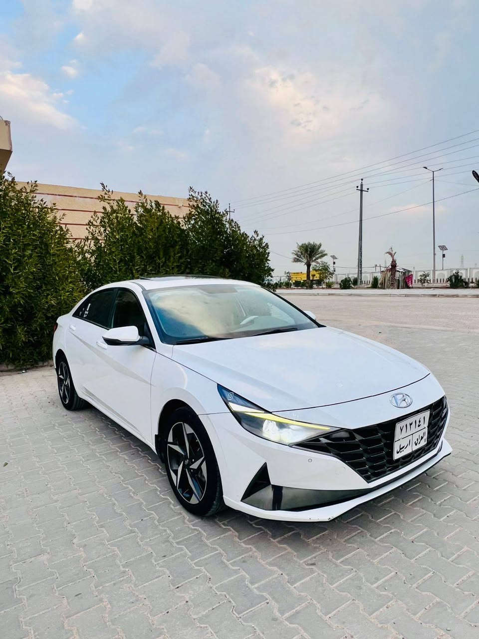 سلام عليكم.      للبيع فقط.   بدون مراوس .
النترا 2022 اربيل تحويل وكالة ماكو اي مشكلة خليجي كفاله عامه محرك 2000 دوش  فول مواصفات 1/1 اخر موصفات 
فتحه سقف 
اشارت مري 
اشارت ترحيب. لد امامي فولللللل هواي مواصفات بيها. السعر 158 وبيها مجال قليل حك الجيه ماكن السياره نجف للستفسار رقم الهاتف 
***********
