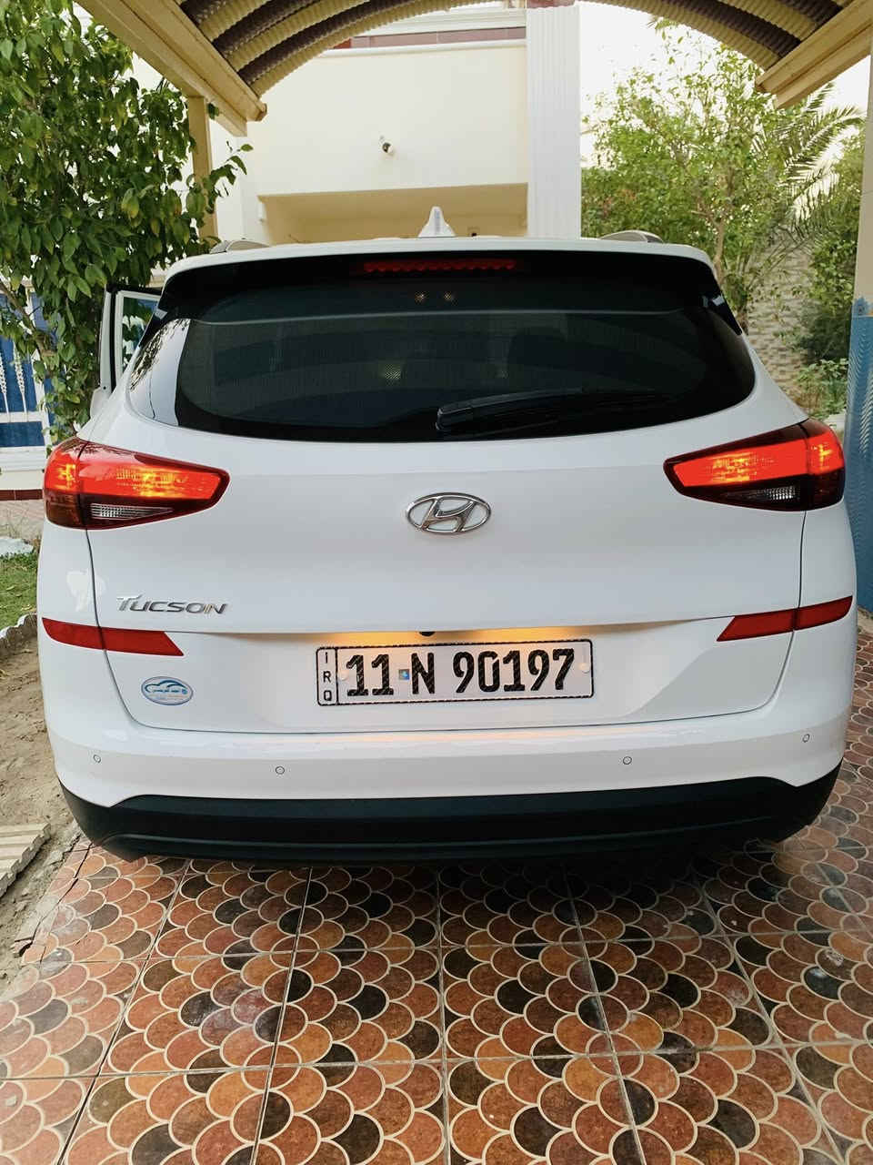 للبيع توكسان موديل 20 
كاصد اصل 
كفاله عامه. 
رقم بغداد باسمي 
رقم هزه سنويه. ل 31. كله. جديد 
فول عدى بنوراما 
خمس عدسات. لايت متحرك 
اريل نفكيشن واير ليس 
شاشه كبيره. ابل كار بلي 
كشنين كهرباء 
دبل حساس 
بصمه 
تخم تايرات. باتري جديد. 
سبير العده ع وضع الشركه 
ماشي. 75 
جاهزه. من كلشي. سعر. 215. 
***********
