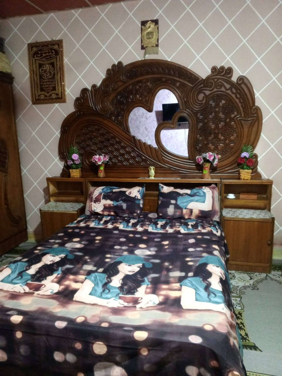 سلام عليكم غرفه نوم نضيفه كلش مابيه لاكسر ولاشي صاج عراقي سعر 600 اوبيه مجال 
مكان بصره الزبير تجي تشوفهه تقتنع بيهه يلا تاخذهه
رقم ***********
