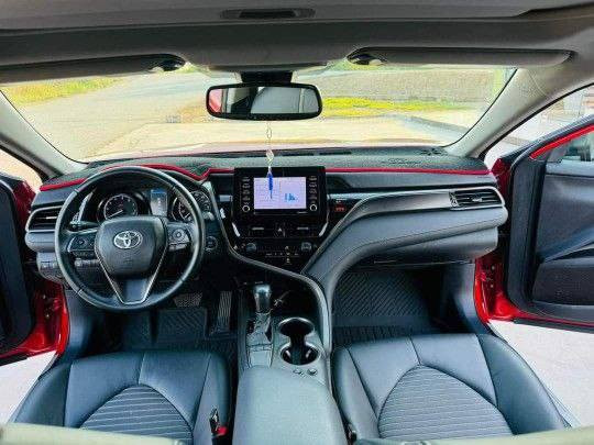 السلام عليكم كامري لبيع وارد امريكي موديل 2023 فول مواصفات حادث موضح بلمنشور وسونر بلمنشور سياره جديده ماشيه 50 بسمي تحويل ثاني يوم سنويه جديده رقم انكليزي محرك 2500 بانزين السعر 200 وبيهه مجال وماتلكه هيج سعر كامري بلسوك مكاني بغداد الكمالية شارع المصرف رقم الهاتف ***********
